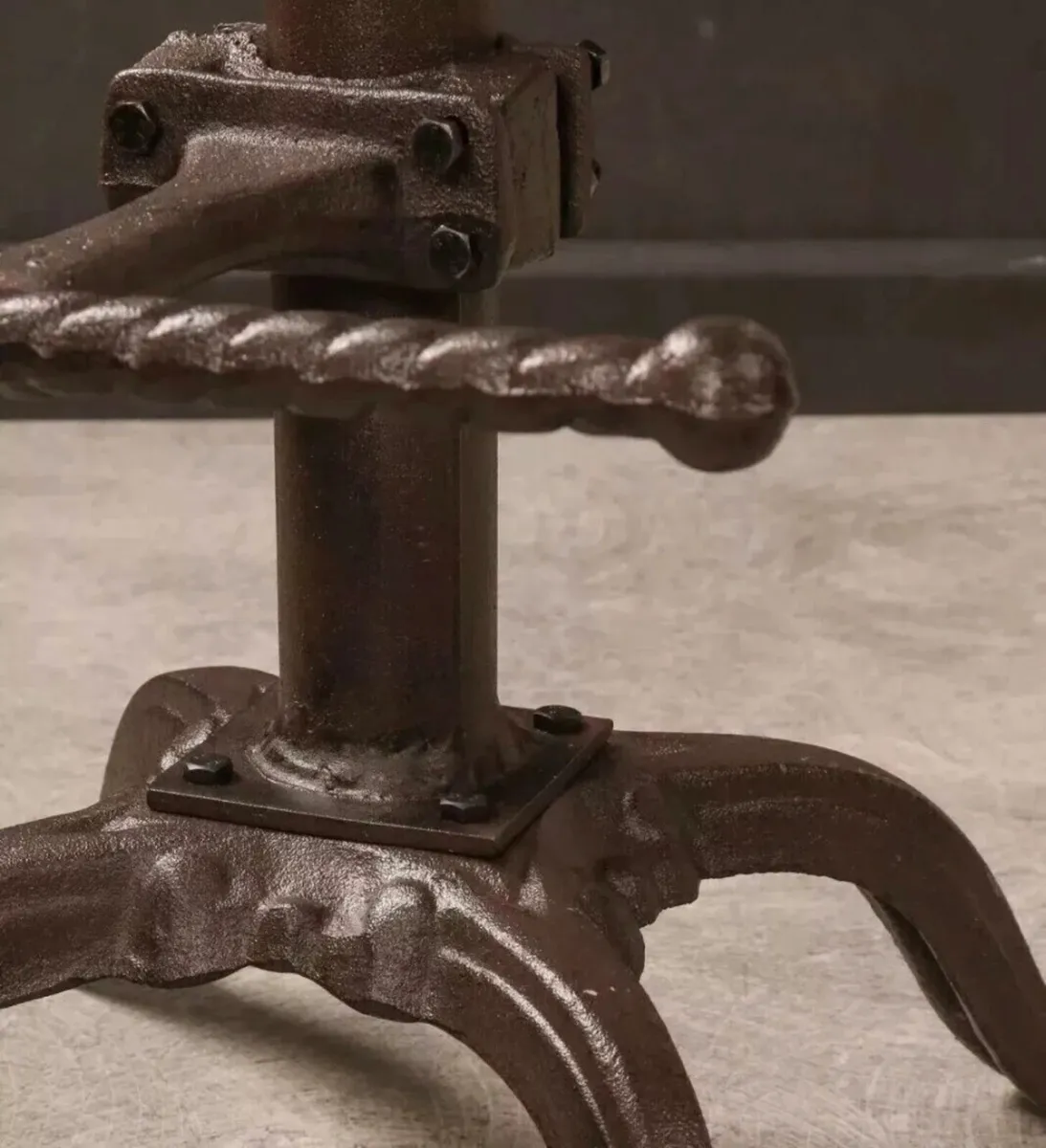 2 x Cast Iron Tractor Style Kitchen Bar Stools NEW - Image 4