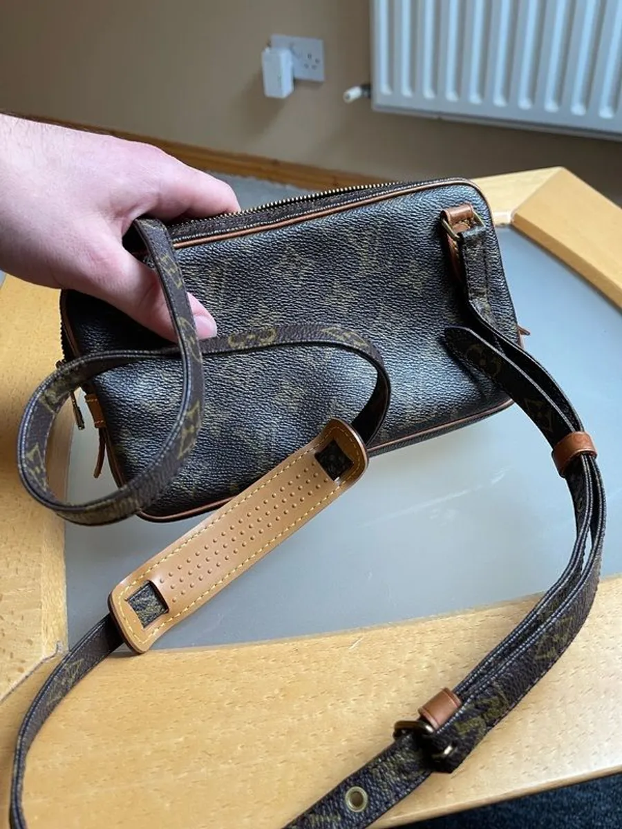 Louis Vuitton Marly Bandouliere - Image 2