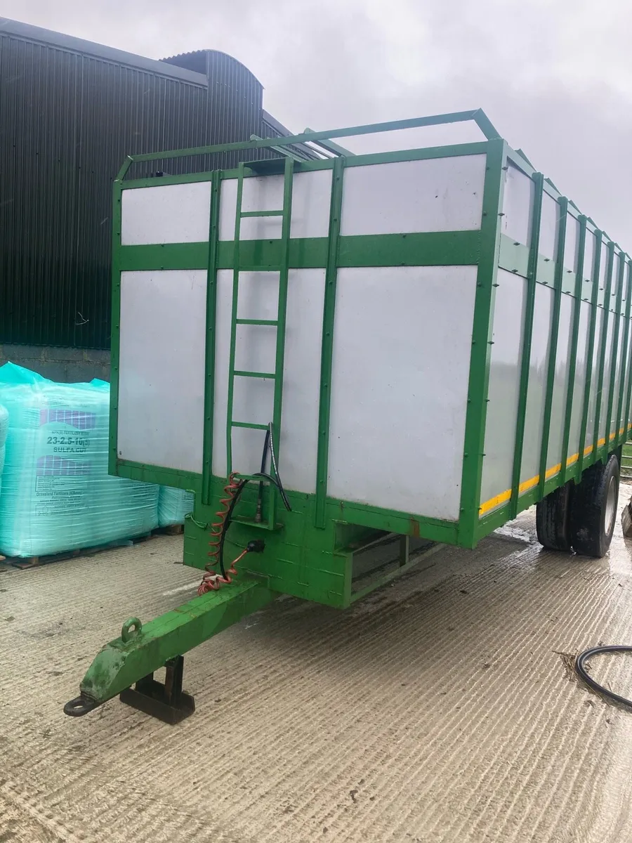 Cattle trailer - Image 4