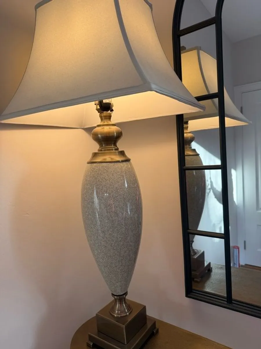 Table Lamp - Image 3