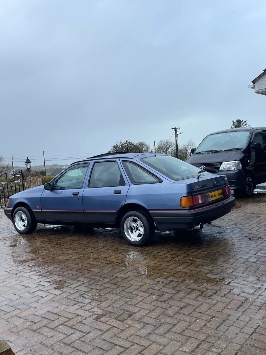 Ford sierra - Image 4