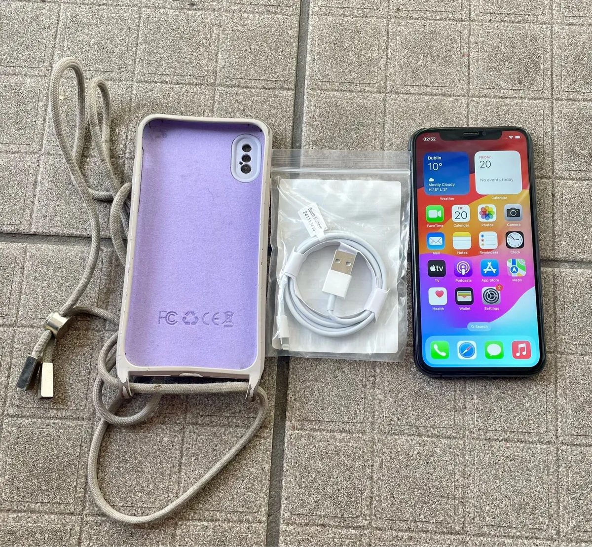 IPHONE XS UNLOCKED - Image 2