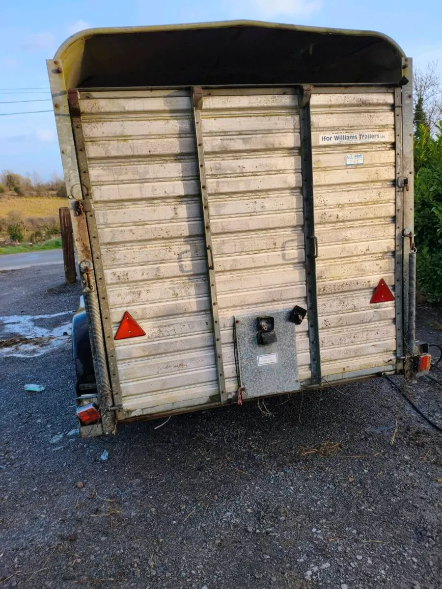 Ifor Williams 12x6 cattle trailer - Image 3