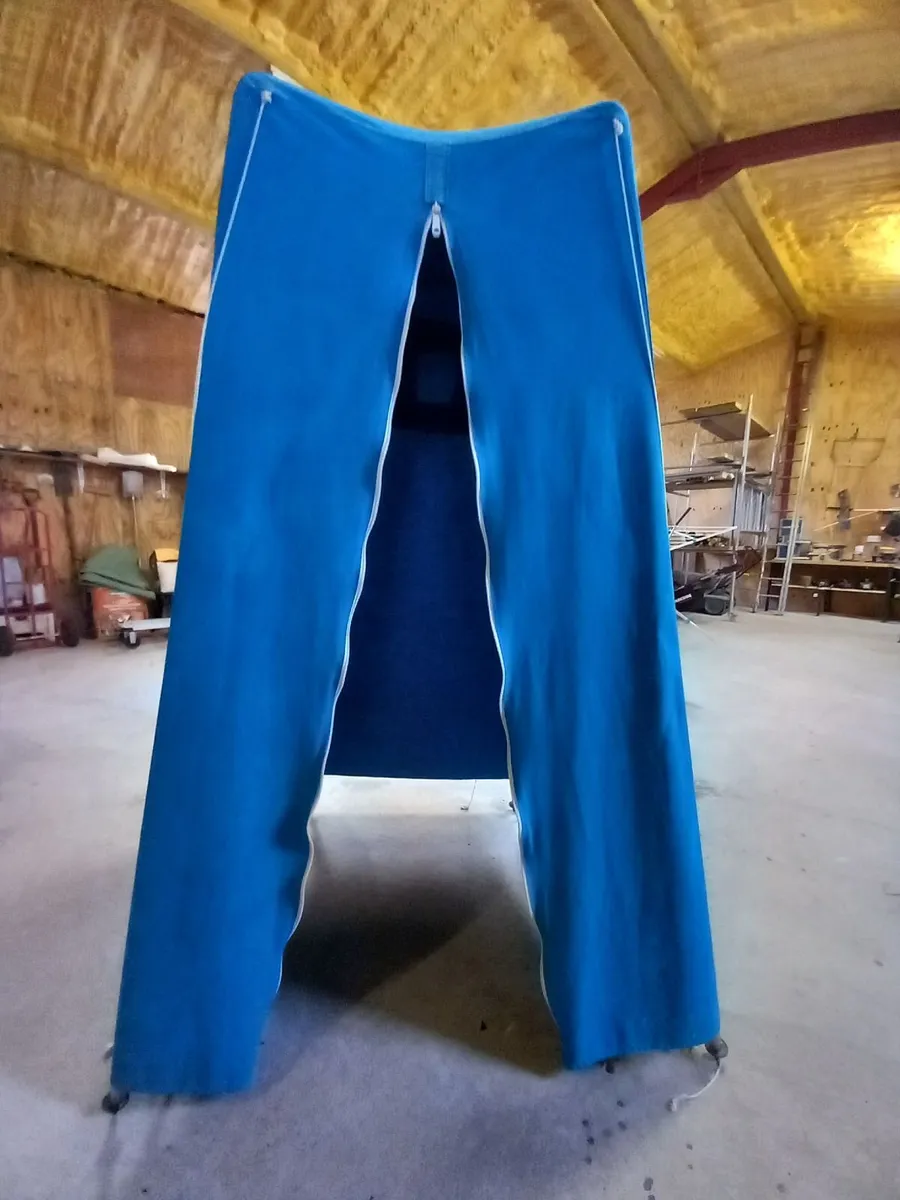 Privacy Tent - Image 1