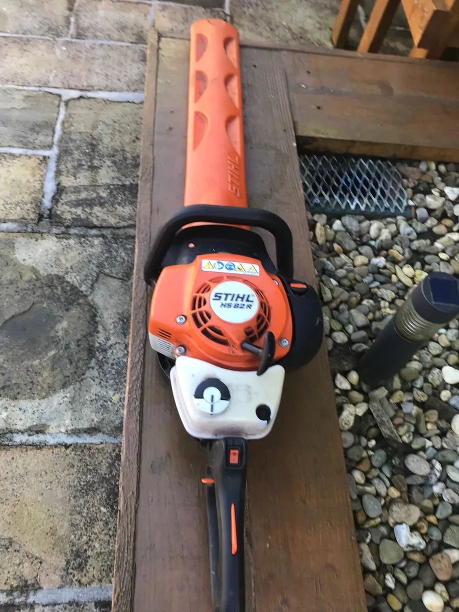 STIHL HS82R Hedge strimmers for sale - Image 3