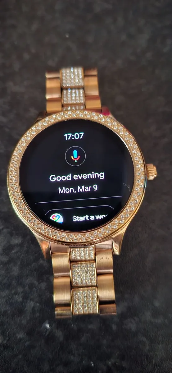 Fossil Smartwatch - Image 3