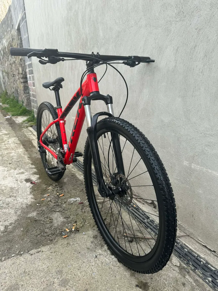 Trek Marlin 6 - Image 3