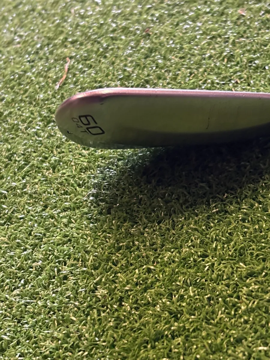 Titleist Vokey SM10 Wedge (60º 04T) — €140 — RH - Image 2
