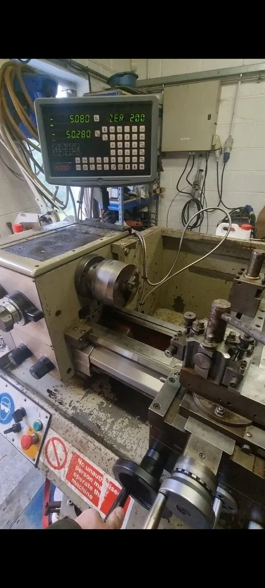 Harrison M250 lathe- Single phase motor included - Image 4