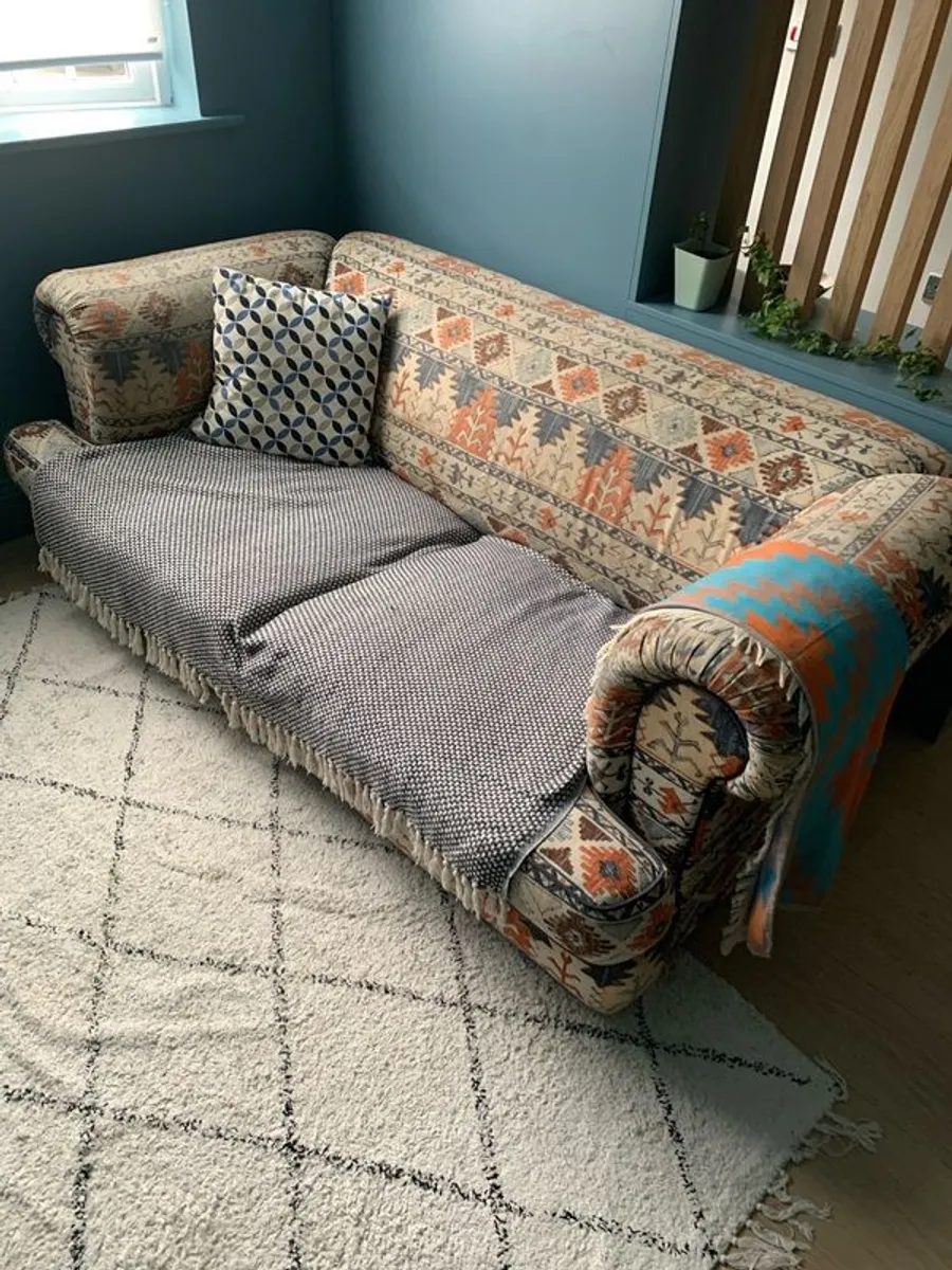 Tetrad Chesterfield Sofa (RRP 3000 Euro) - Image 1