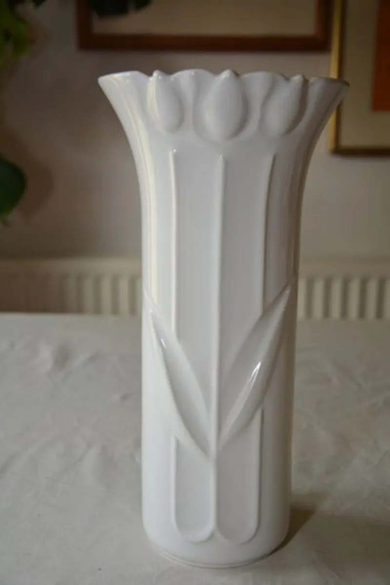 Vintage large vase - Park Rose Bridlington - Image 1