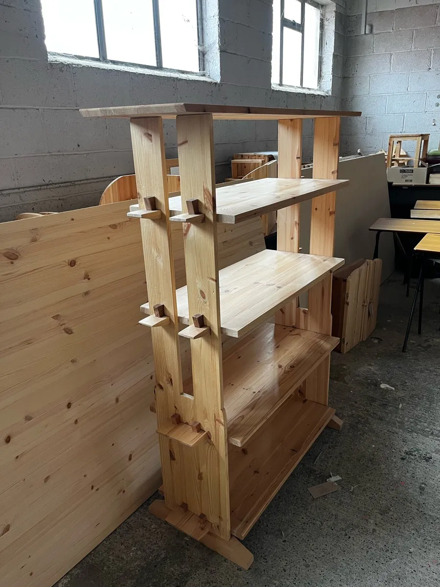 Traditional Japanese style shelf - Image 1