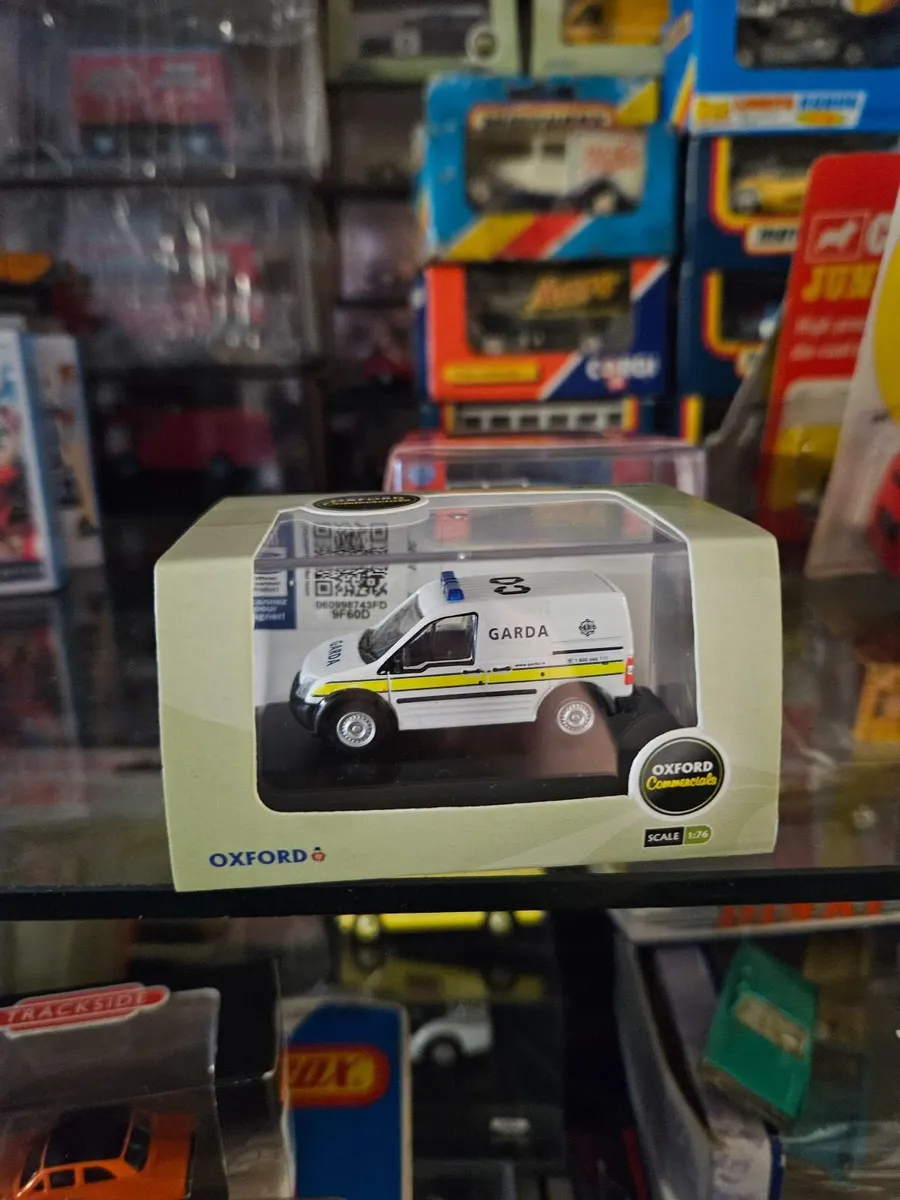 Corgi Oxford Garda Van