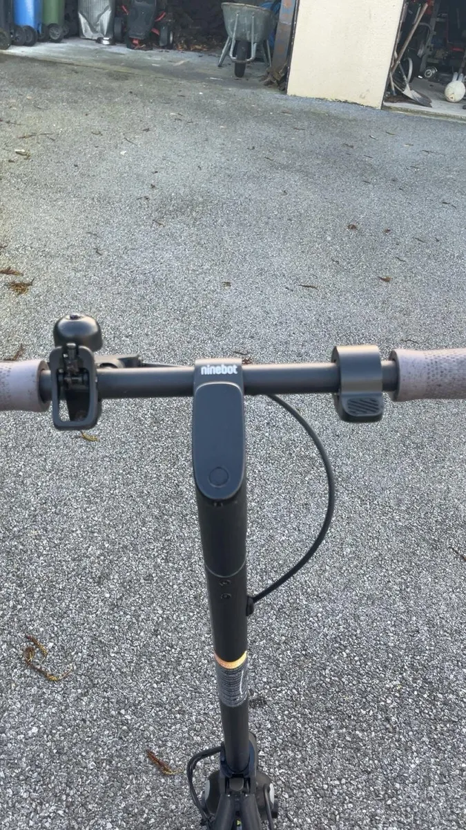 Ninebot KickScooter-F25E for sale - Image 2