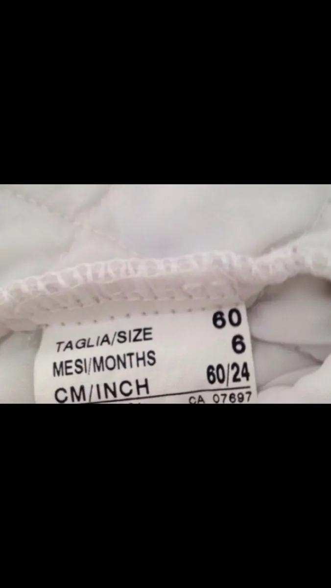 White jacket 6 months - Image 2