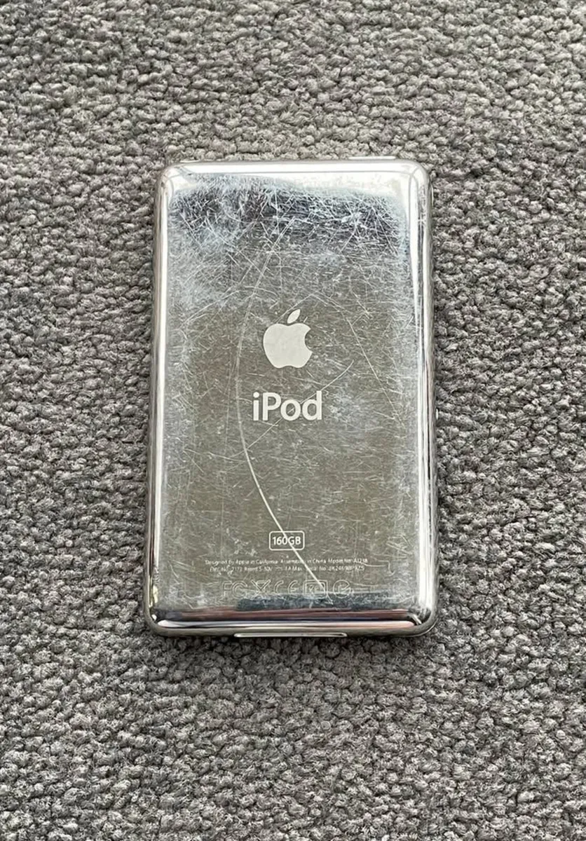 iPod Classic 160GB - Image 2