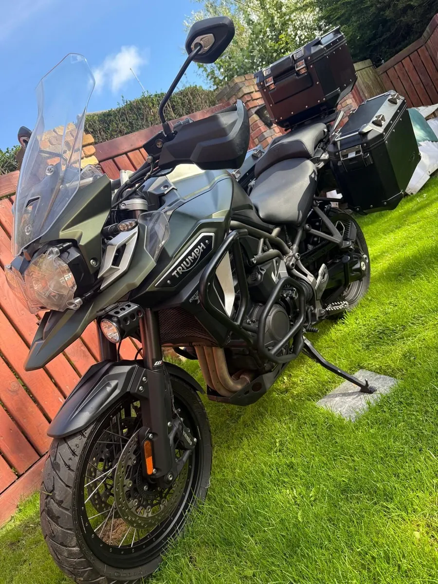 Triumph Tiger 2016 - Image 1