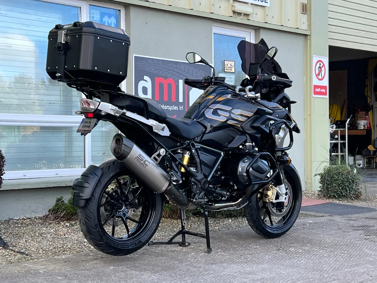 BMW R 1250 GS Exclusive TE - Image 3