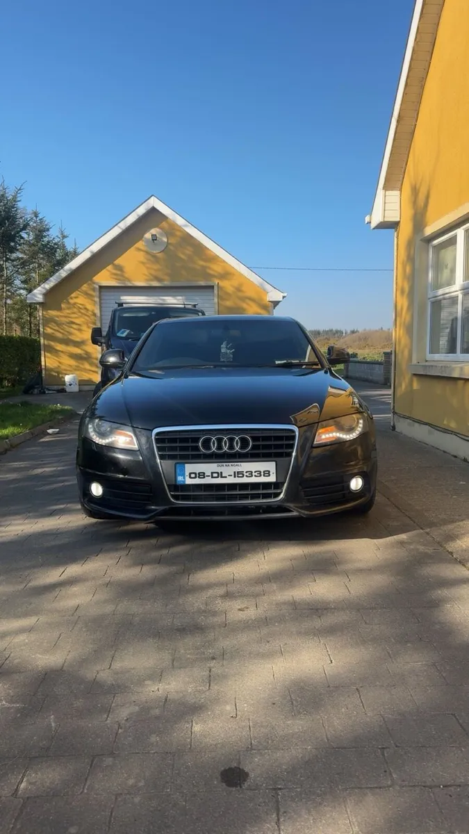 A4 b8 sline - Image 1