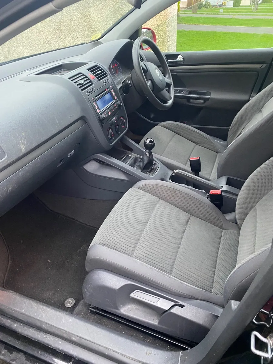 Volkswagen Golf 2005 - Image 4