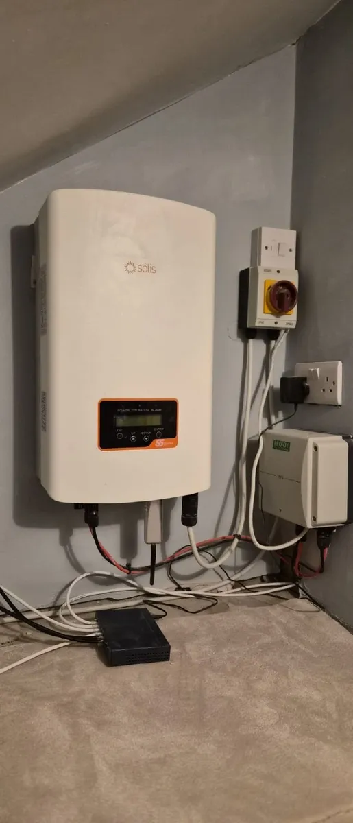 Solis 3.6 kW Inverter, Fireman Switch & Solar Pane - Image 1