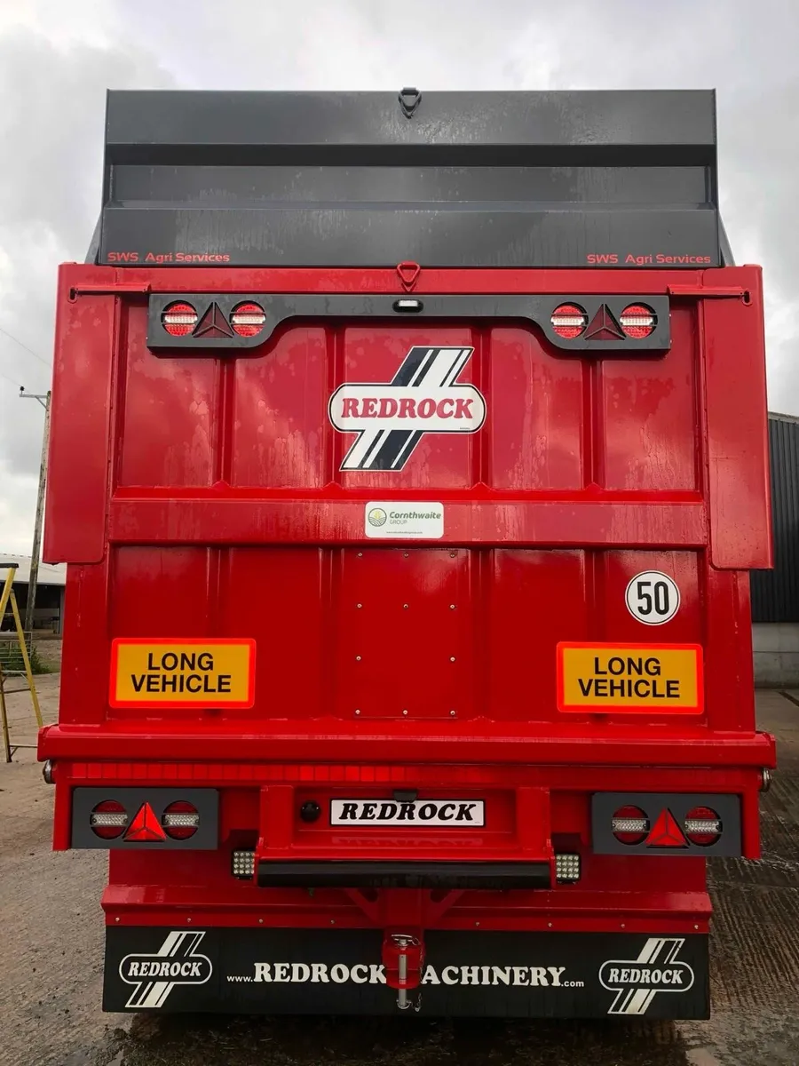 Red rock 22f silage trailer - Image 2
