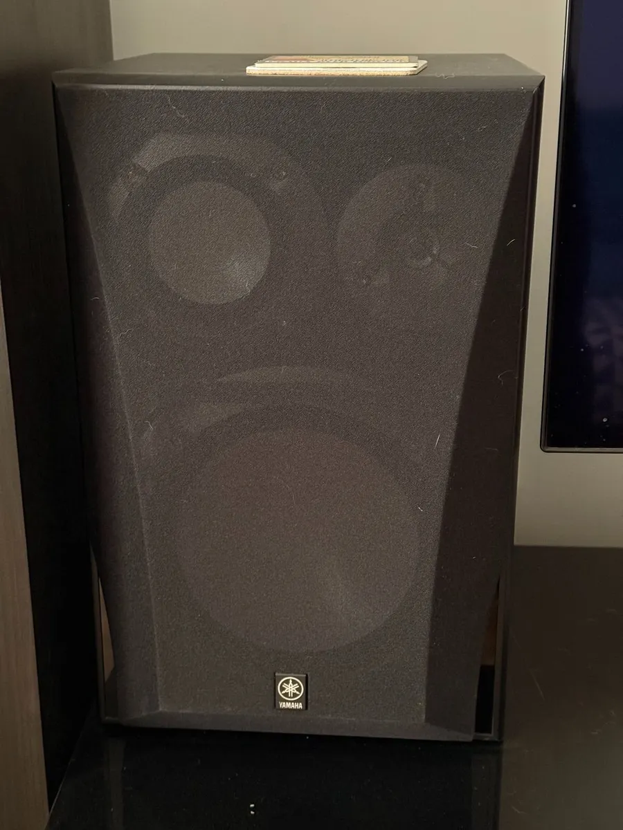 Yamaha NS-6490 Bookshelf Stereo Speakers - Image 2