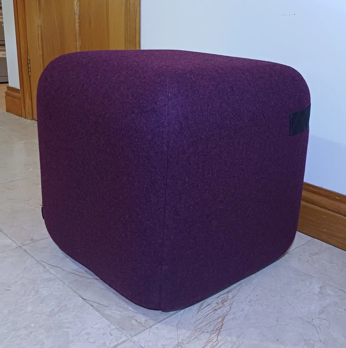 Viccarbe Season Pouf - Image 2