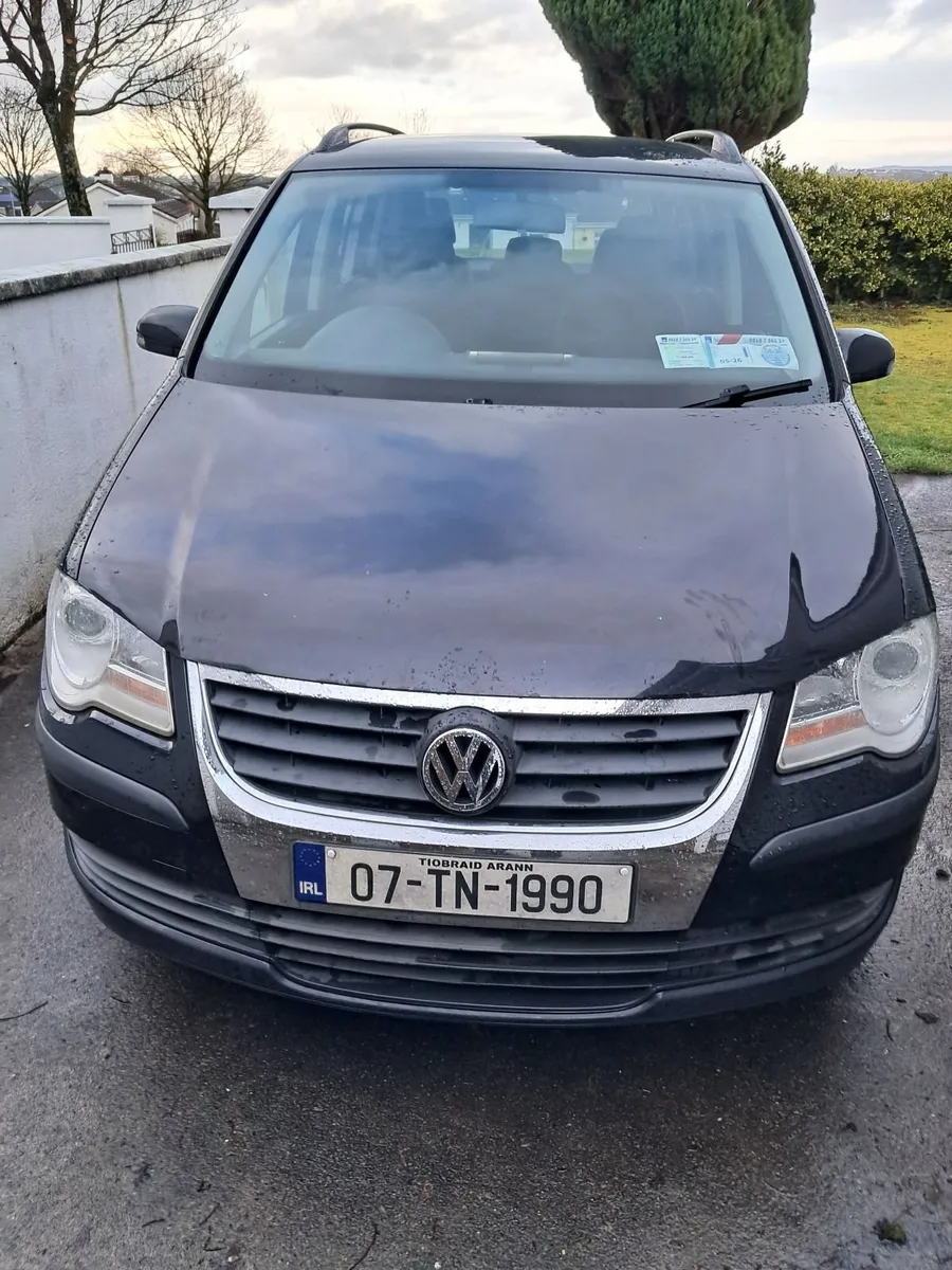 Volkswagen Touran 2007 - Image 1