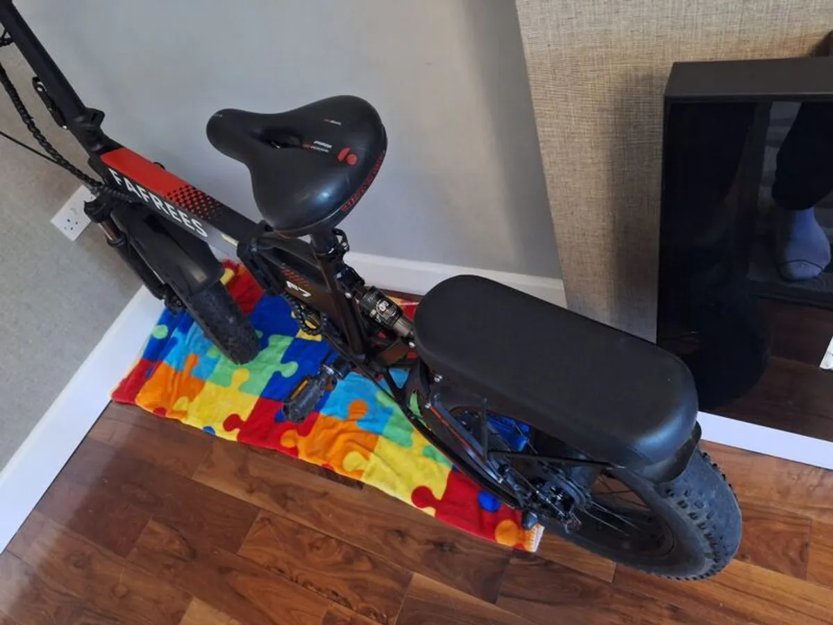 Electric bike (Fafrees F7) - Image 2