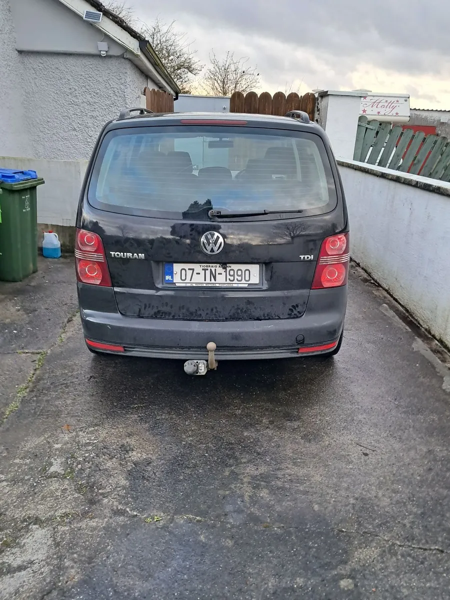 Volkswagen Touran 2007 - Image 4