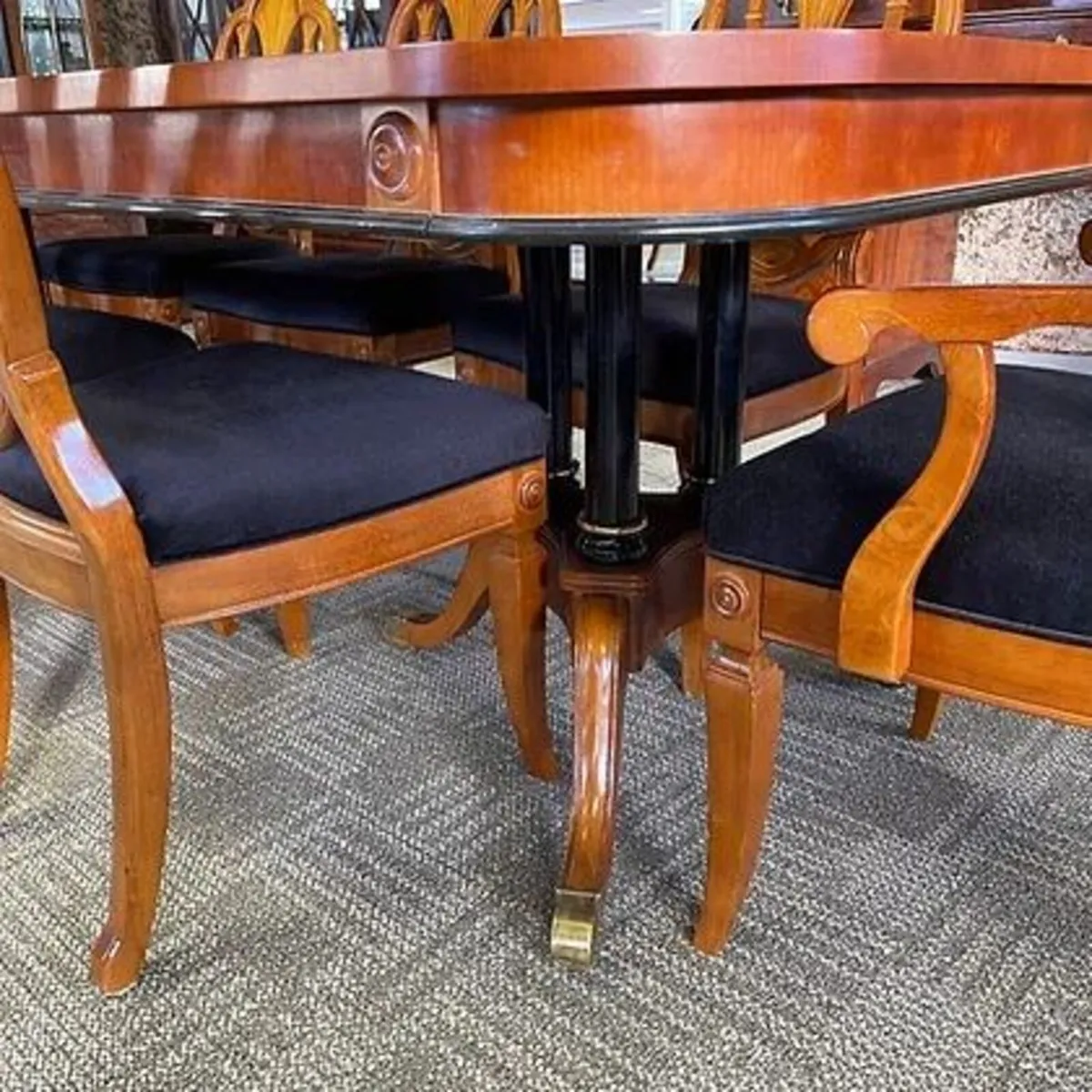 Dining Table & 8 Chairs - Image 4