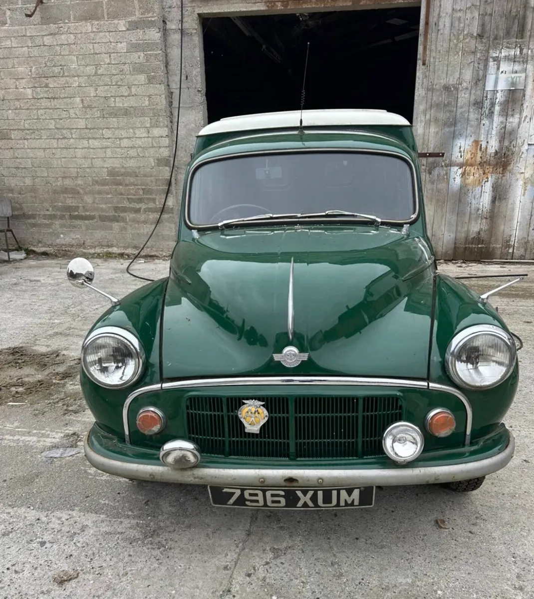 1967 Morris van barn find no Rust issues - Image 2