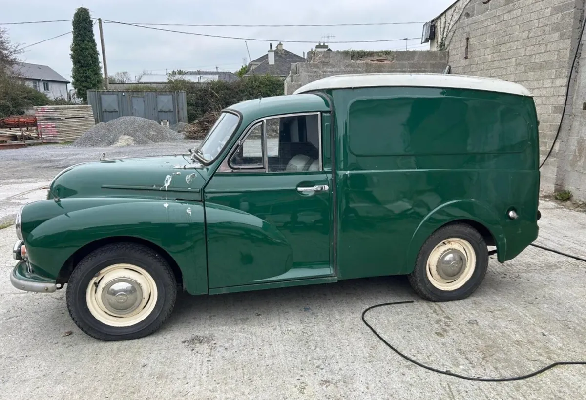 1967 Morris van barn find no Rust issues - Image 4