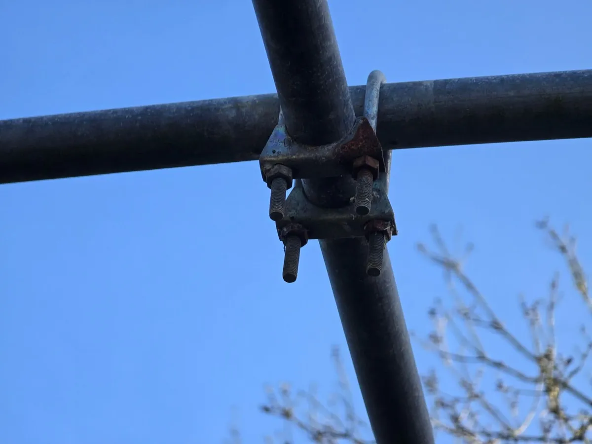 Greenhouse frame - Image 4