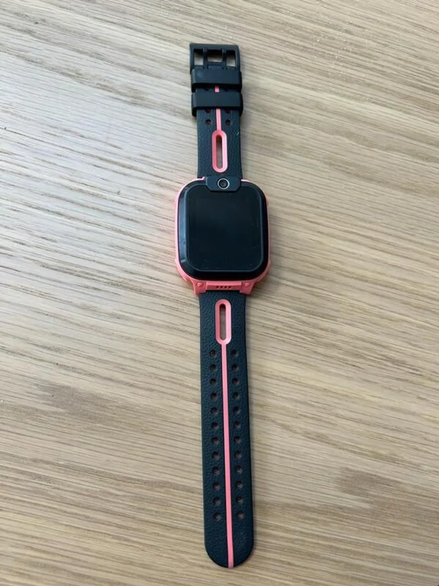 Imoo Z1 Smart Watch (GPS Tracker & Calls)