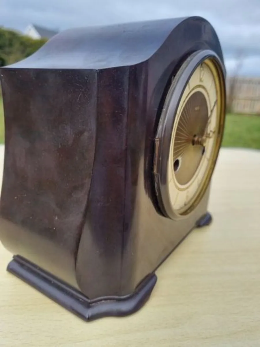 Smith Art deco bekelit clock - Image 2