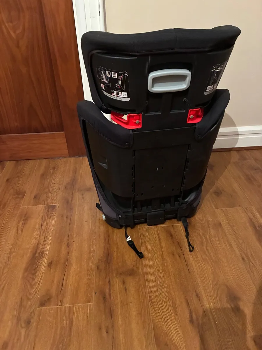 Child seat - Image 2