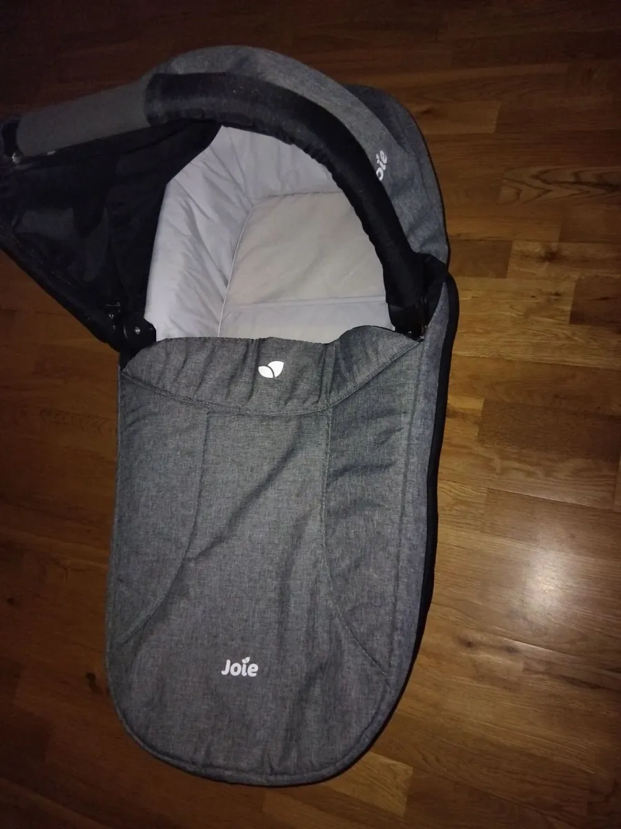 Joie carrycot / Pram top - Image 3