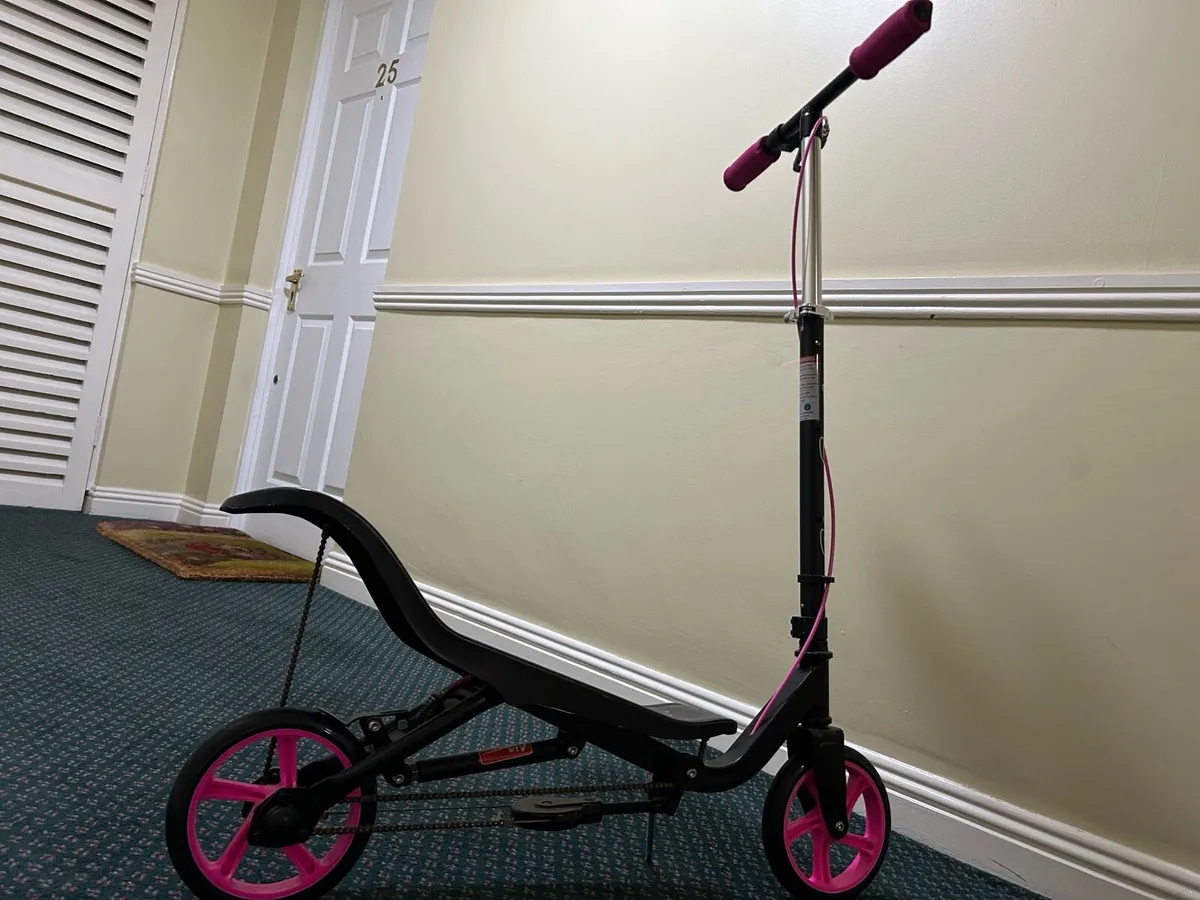 Kids scooter - Image 3