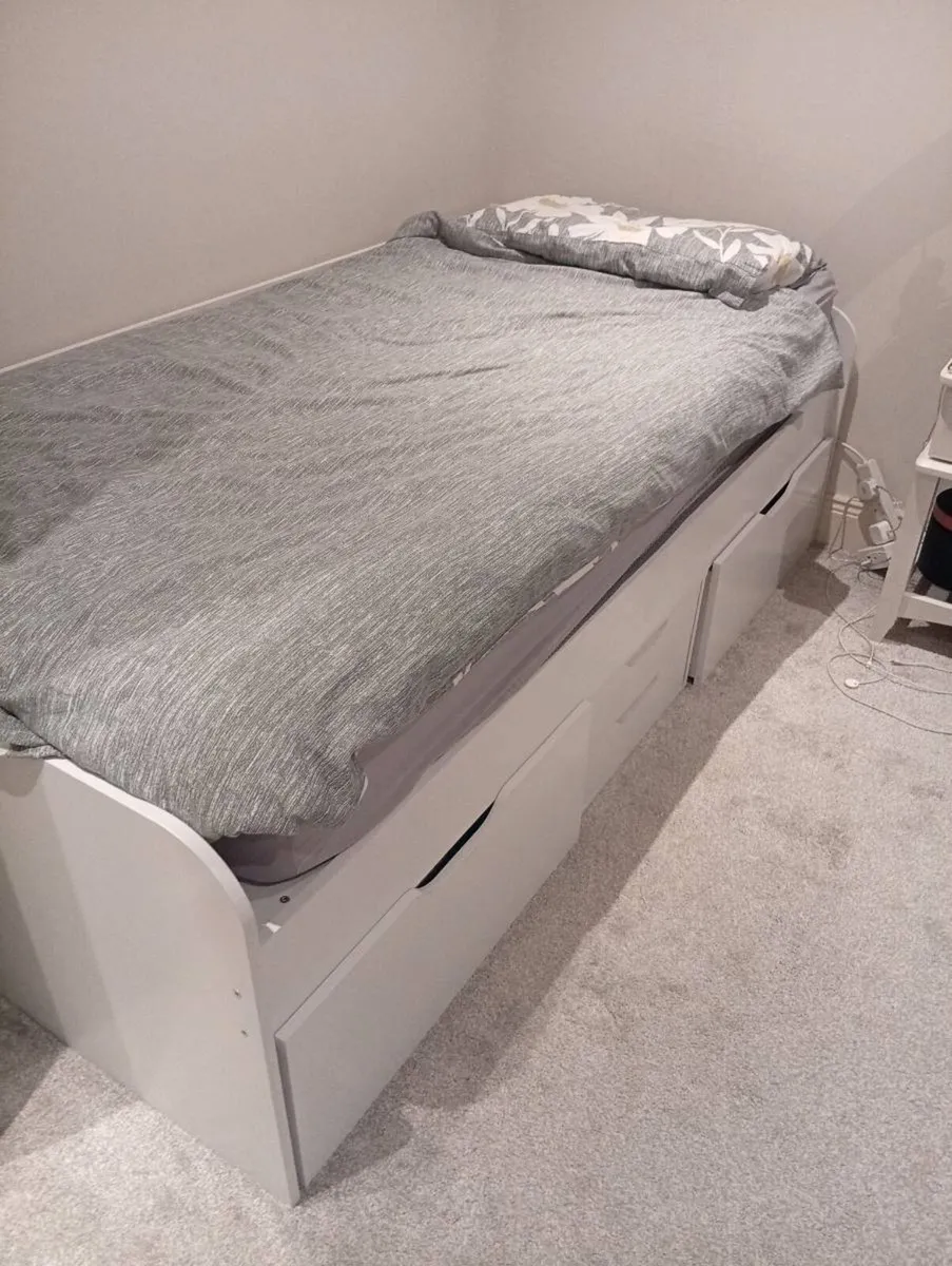 Single bed with storage - Image 3