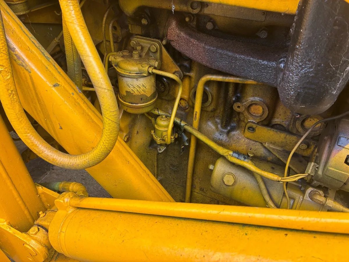 Massey 50b loader - Image 3