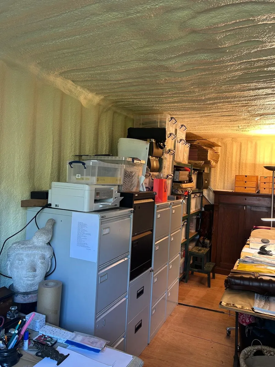 Container / studio/ work space - Image 1