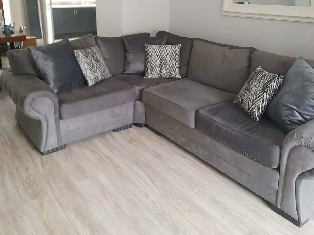 Corner Sofa - Image 2