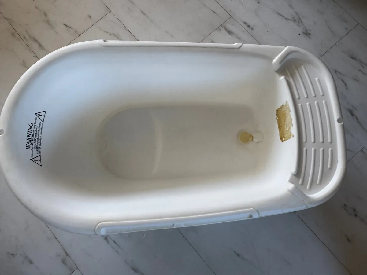 FREE Baby Bath Tub – Functional - Image 4