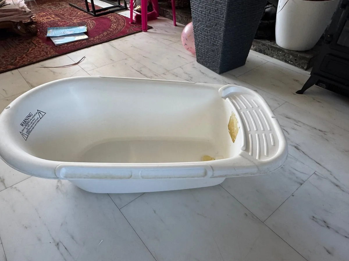 FREE Baby Bath Tub – Functional - Image 2