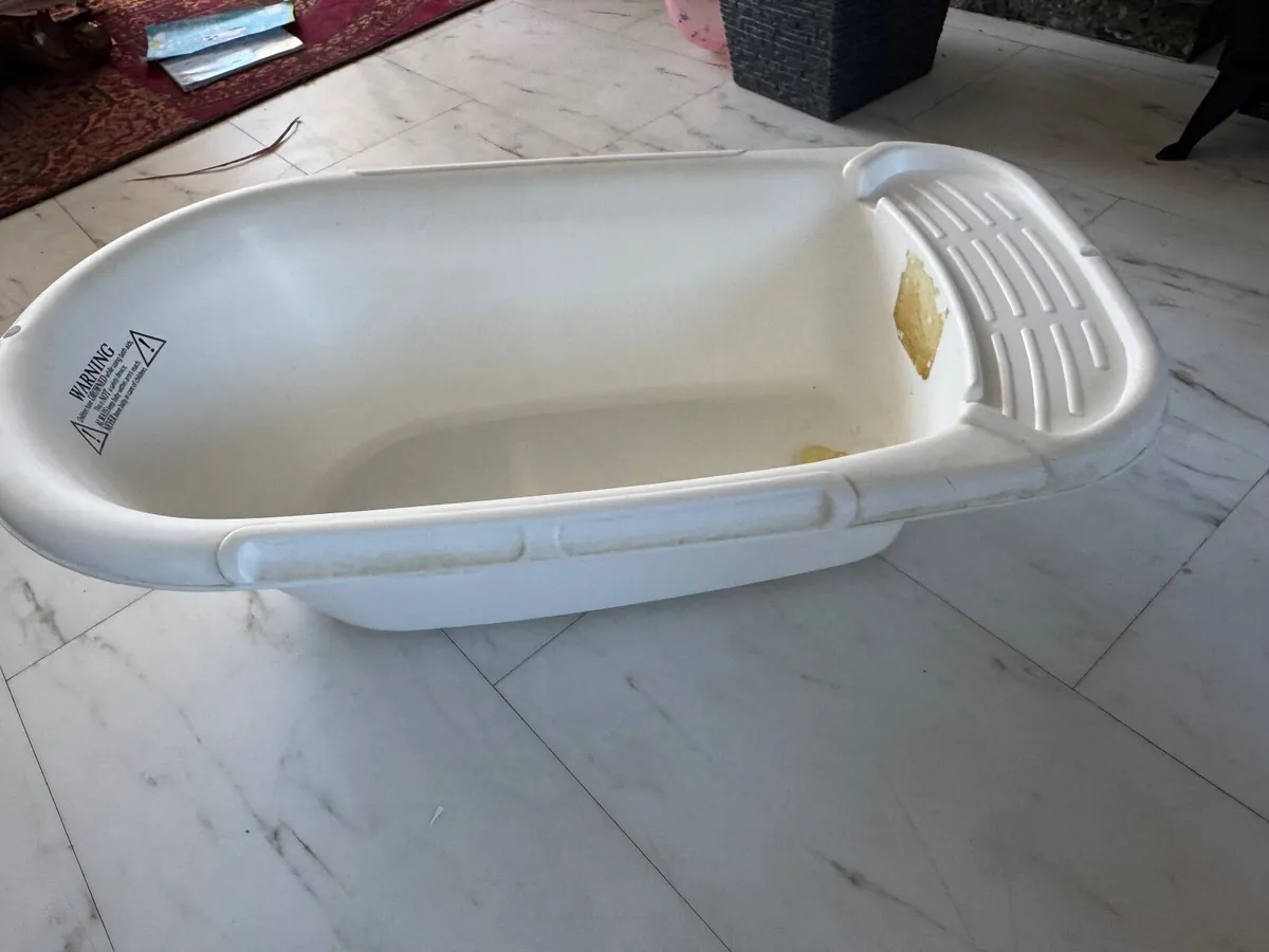 FREE Baby Bath Tub – Functional - Image 3