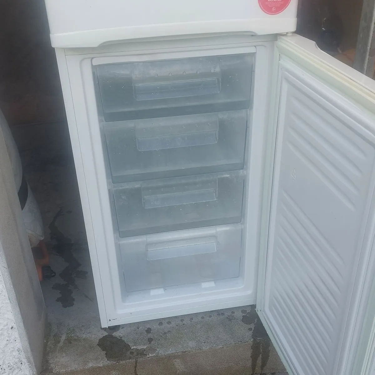 Fridge freezer - Image 4