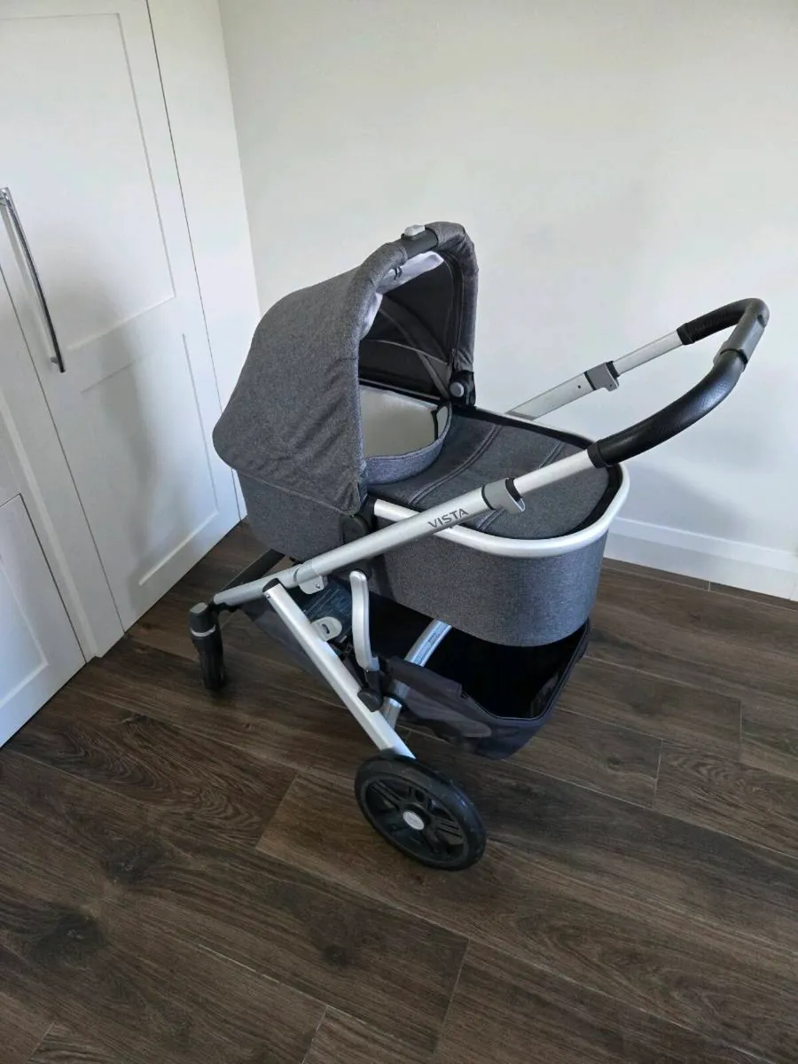 UPPAbaby Vista V2 – Bassinet & Toddler Seat – Exce - Image 1