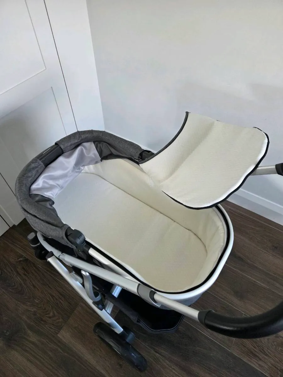 UPPAbaby Vista V2 – Bassinet & Toddler Seat – Exce - Image 4